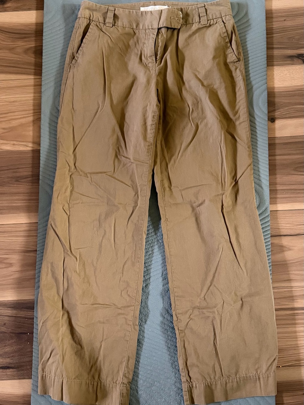 Vintage Women’s J. Crew Chino Pants in Khaki 8R